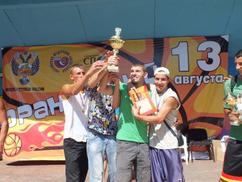 Всероссийские массовые соревнования по уличному баскетболу «Оранжевый мяч – 2012» в г.Новошахтинске»