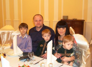 Новошахтинская семья Рыбальченко приняла участие в областном приеме молодых многодетных семей